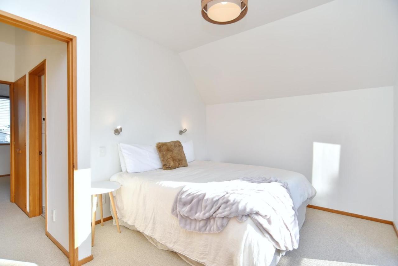 Bristol St - Christchurch Holiday Homes エクステリア 写真