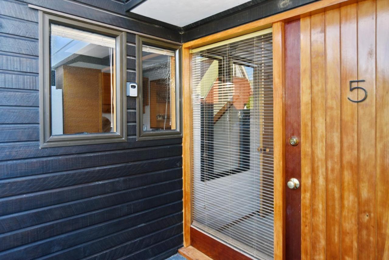 Bristol St - Christchurch Holiday Homes エクステリア 写真