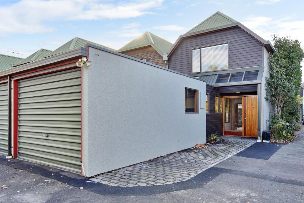 Bristol St - Christchurch Holiday Homes エクステリア 写真